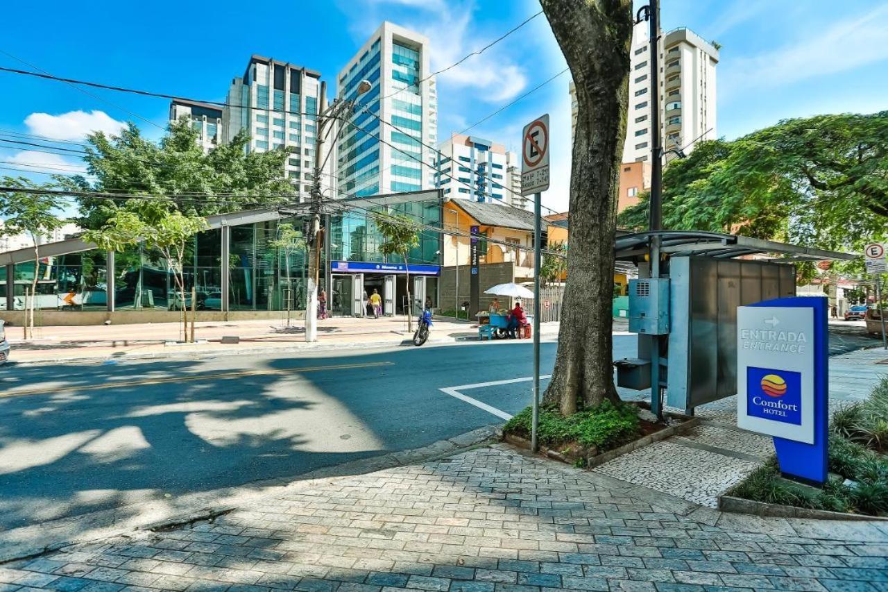 Flat Em Frente Ao Metro Moema São Paulo Eksteriør billede